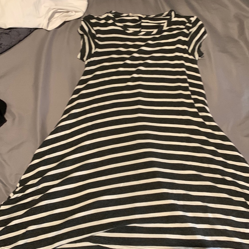 Striped dress size juniors s
